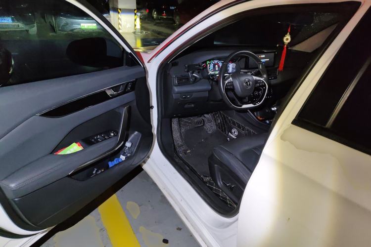 Used Dongfeng Aeolus Yixuan 2020 230T Automatic Cool Edition Driver Seat