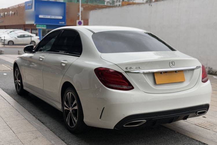 Used Mercedes-Benz C-Class 2017 C 200 Sport Edition Exterior 8