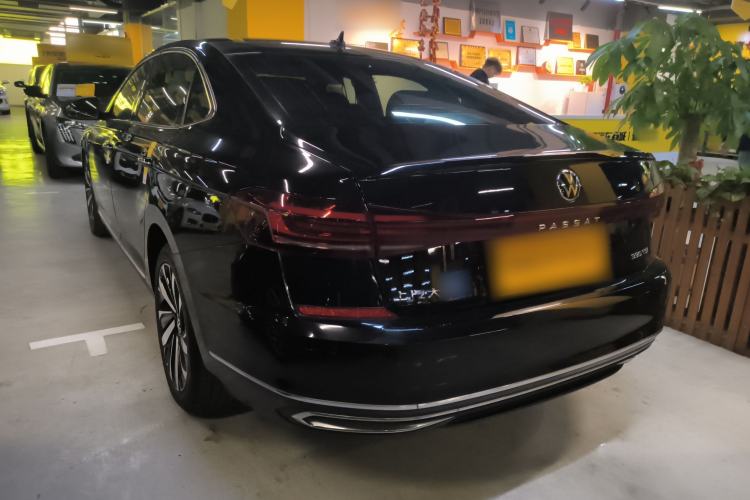 Used Volkswagen Passat 2023 330TSI Luxury Edition