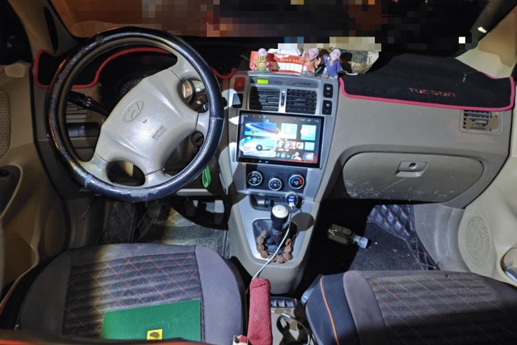 Used Hyundai Tucson 2009 2.0L Manual Two-Wheel Drive Fashion Edition