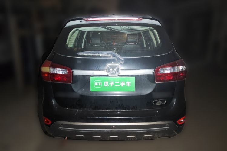 Used JMC Yusheng S350 2016 2.0T Automatic Two-Wheel Drive Gasoline Luxury Version with Sunroof 5 Seats
