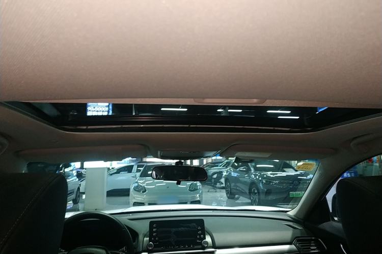 Used Honda Accord 2018 260TURBO Elite Edition China VI Headliner