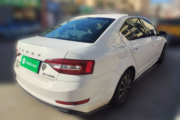 Used Skoda Octavia 2019 1.5L Automatic SmartDrive Comfort Edition China VI Standard
