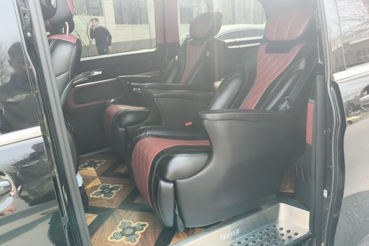 Used Mercedes-Benz V-Class 