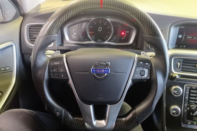 Used Volvo V60 2015 T5 Zhiya Edition