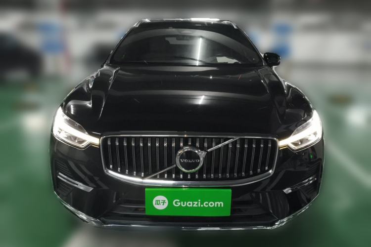Used Volvo XC60 2023 B5 4x4 Smart Luxury Edition