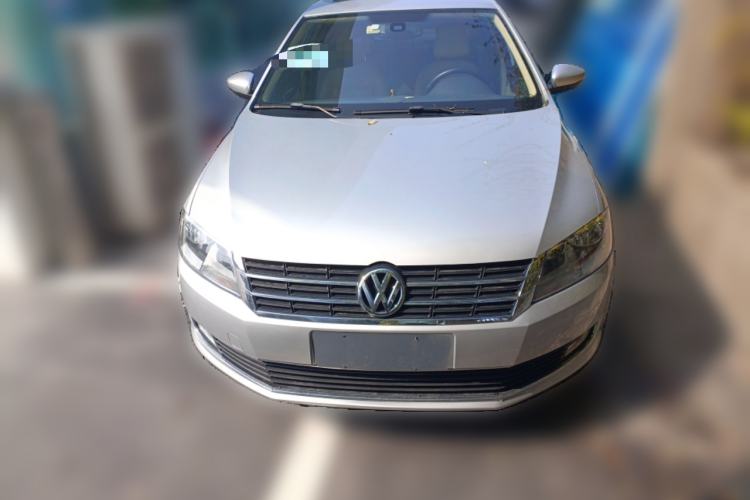 Used Volkswagen Lavida 2013 1.4TSI DSG Luxury Edition Front