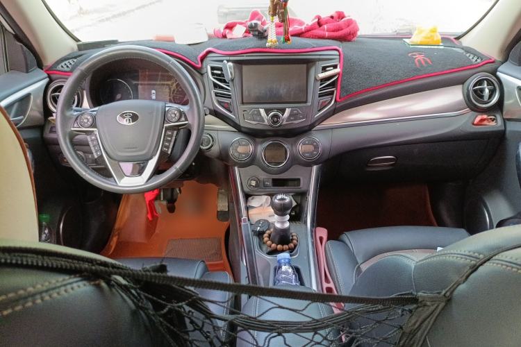 Used BYD Song 2017 Gaishi Upgrade Edition 1.5TI Manual Elite Model
