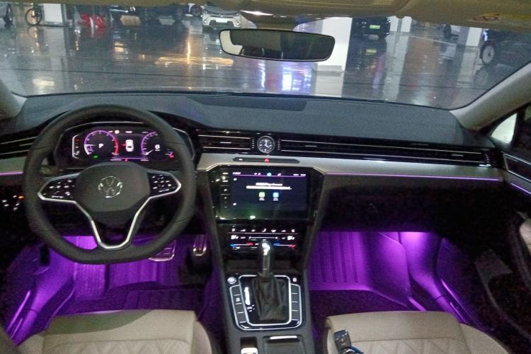 Used Volkswagen Magotan 2023 2 Million Units Commemorative Edition 330TSI DSG Luxury Version