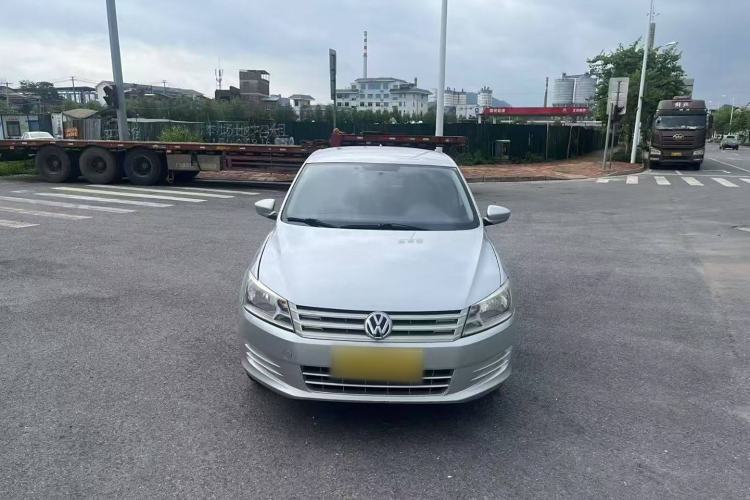 Used Volkswagen Santana 2013 1.6L Automatic Fashion Edition Exterior 1