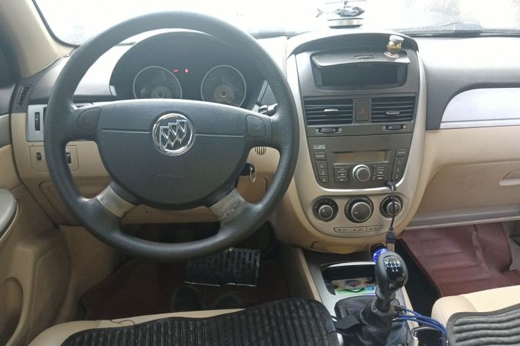 Used Buick Excelle 2013 1.5L Manual Classic Model Steering Wheel
