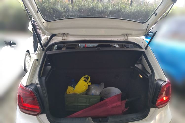 Used Volkswagen Polo 2014 1.6L Automatic Comfort Edition
