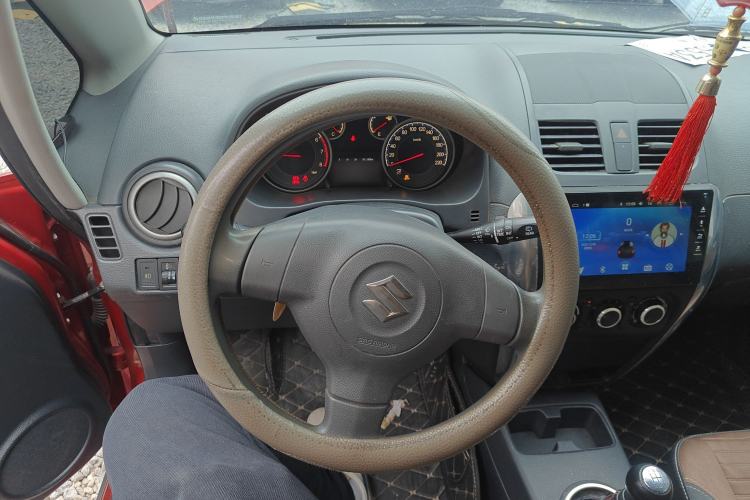 Used Suzuki SX4 2013 1.6L Manual CoolRide Model
