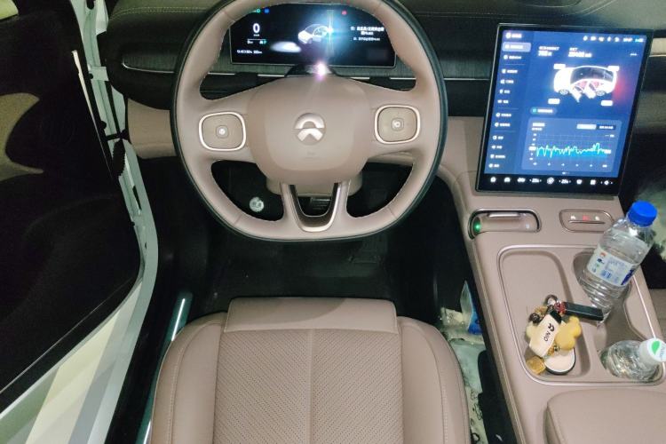 Used Nio EC6 2023 75 kWh