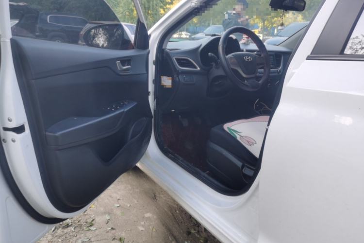 Used Hyundai Verna (new generation) 2016 1.4L Manual Youth Edition GS
