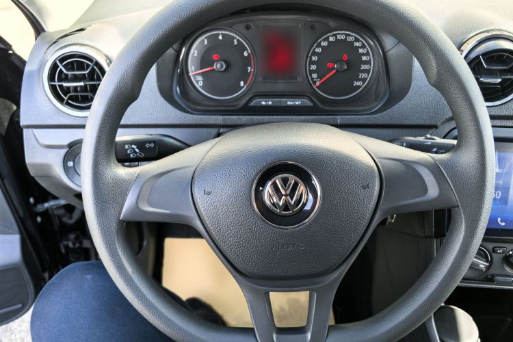 Used Volkswagen Jetta 2019 Dream Edition 1.5L Manual Fashion Version Interior 4