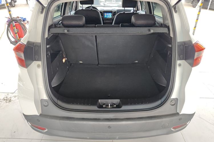 Used CHANGAN CS15 2016 1.5L Manual Luxury Edition Trunk