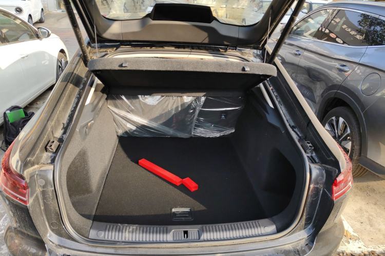 Used Bestune B70 2024 Dragon Edition 1.5T Leading Model Trunk