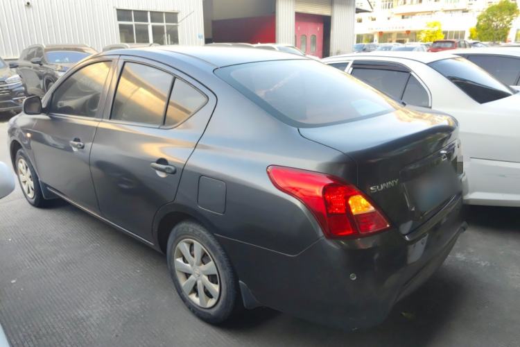 Used Nissan Sunny 2014 1.5XE Manual Comfort Edition
