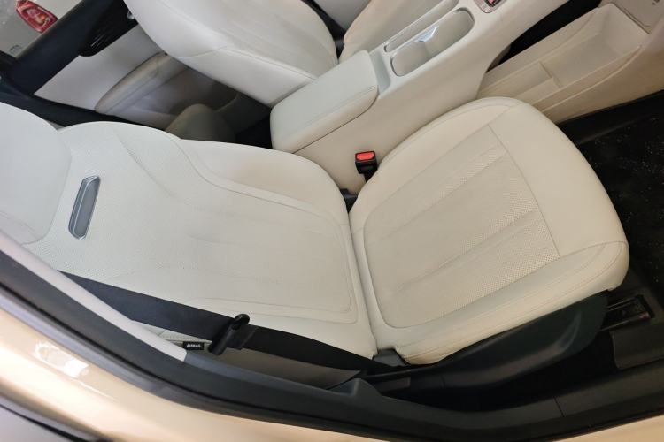 Used Geely Galaxy Geome 2025 310km Youth Edition Right Front Seat