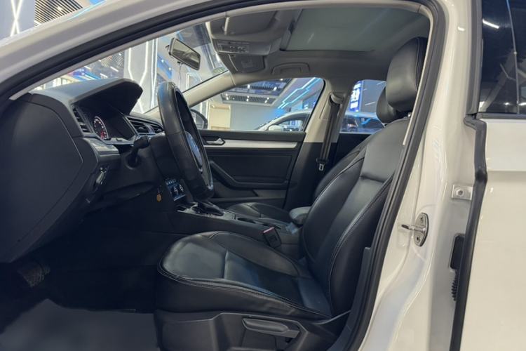 Used Volkswagen Lamando 2021 230TSI DSG Fashion Edition