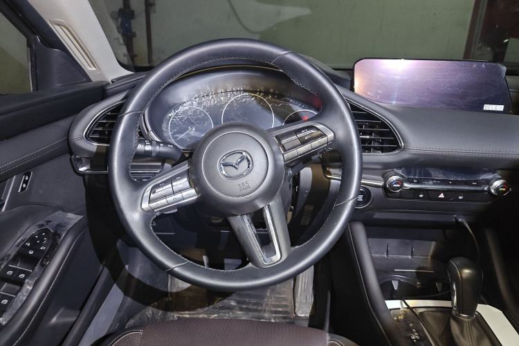 Used Mazda 3 Axela 2021 2.0L Automatic Zhiya Edition Steering Wheel