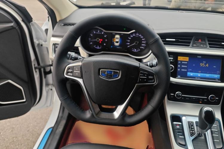 Used Geely Auto Emgrand GL 2017 1.8L DCT Elite Model Steering Wheel