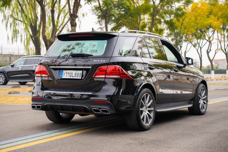 Used Mercedes-Benz GLE AMG 2015 AMG GLE 63 4MATIC