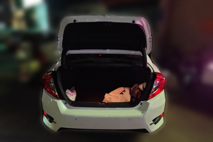 Used Honda Civic 2016 220TURBO CVT Luxury Edition