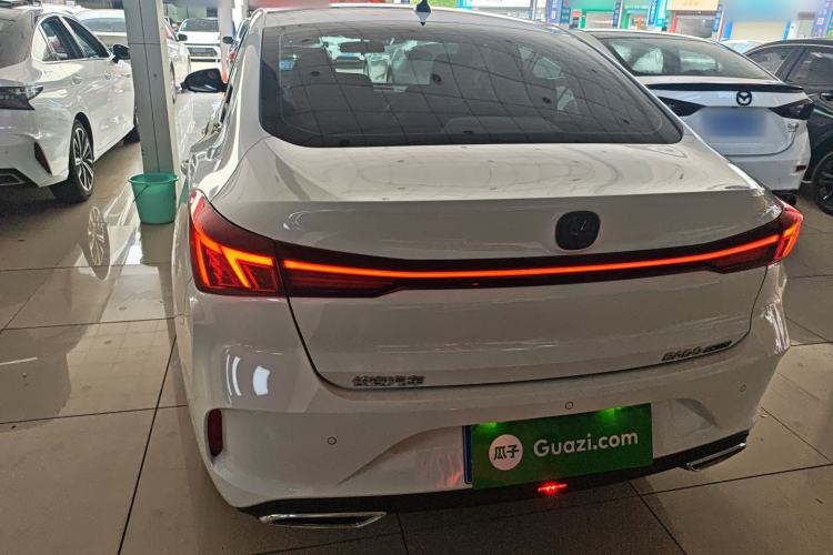 Used CHANGAN Eado 2025 PLUS 1.4T Dual-Clutch High-Energy Version
