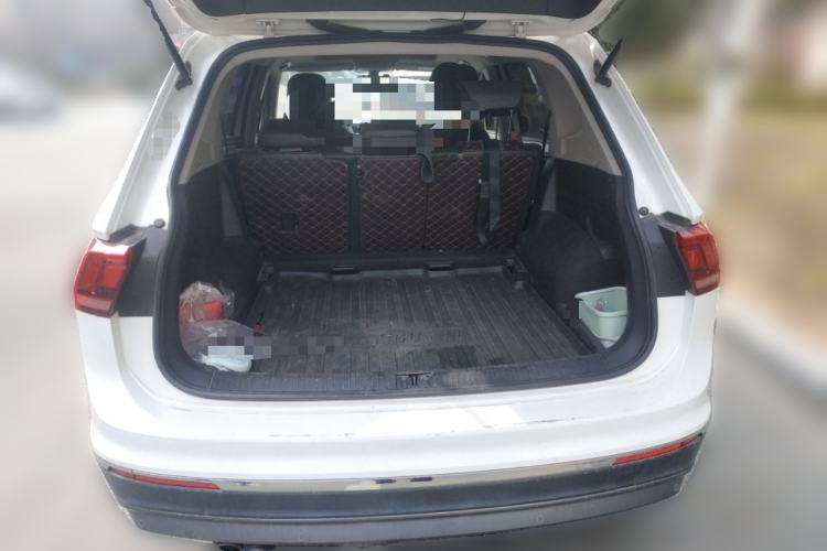 Used Volkswagen Tiguan L 2019 330TSI Automatic Two-Wheel Drive Panoramic Comfort Edition China VI Standard