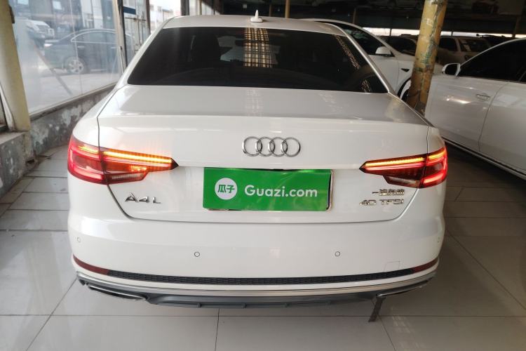 Used Audi A4L 2019 40 TFSI Fashion Version China V
