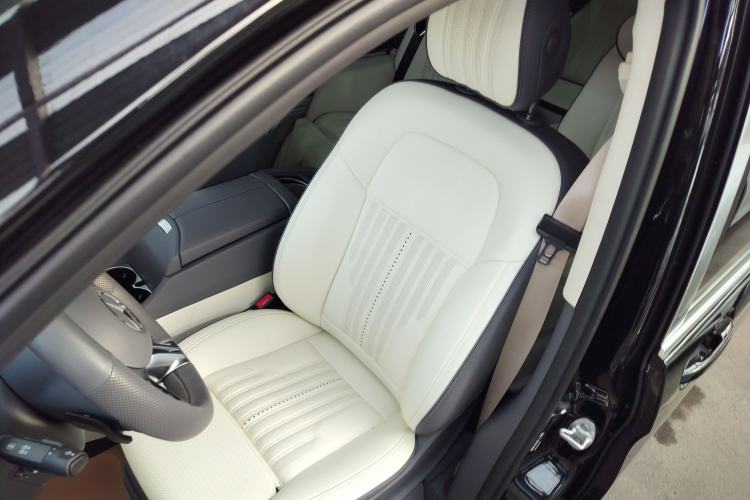 Used Mercedes-Benz V-Class 2024 V 300 L Long Wheelbase Prestige Edition