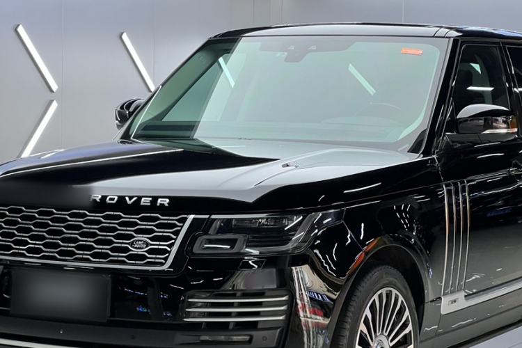 Used Land Rover Range 2018 3.0 SC V6 Vogue Extended-Length Model
