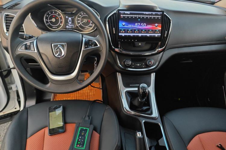 Used Baojun 560 2015 1.8L Manual Elite Edition