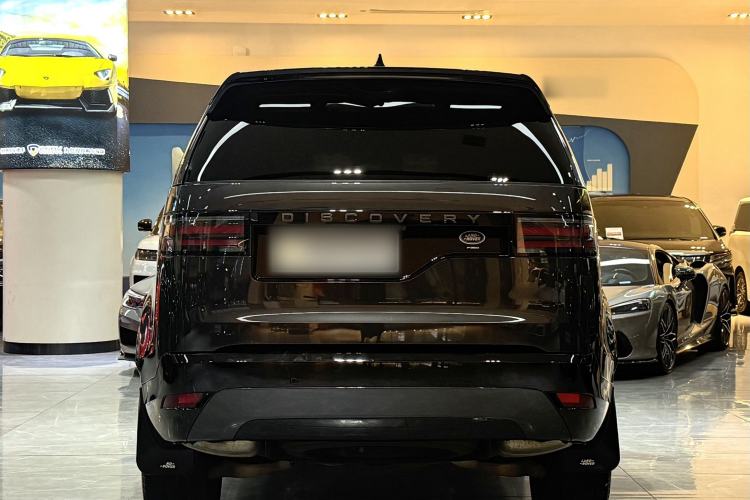 Used Land Rover Discovery 2023 Revised Version 360 PS R-Dynamic S
