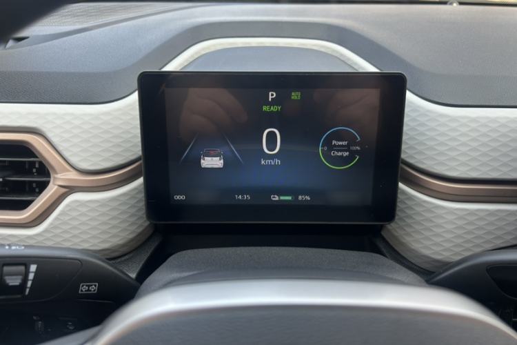 Used JAC Yiwei E10X 2024 Charming Edition 301km Lite