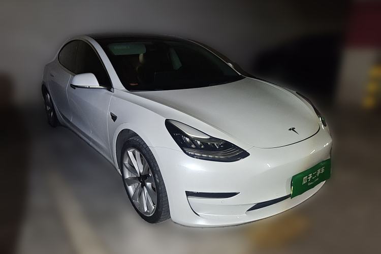 Used Tesla Model 3 2019 Long-Range Rear-Wheel-Drive Version
