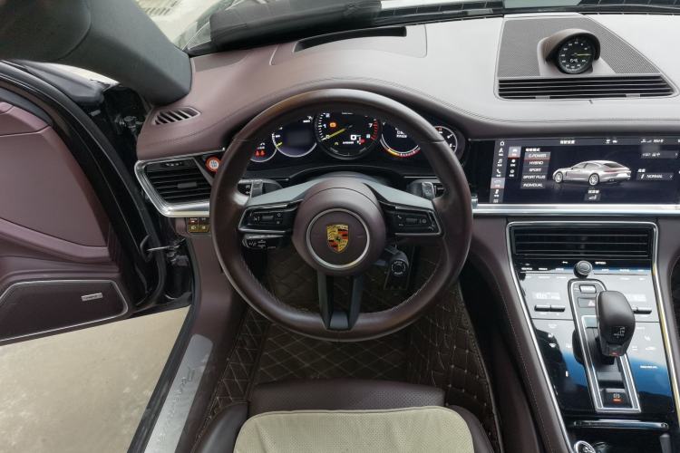 Used Porsche Panamera 2021 Panamera 4 E-Hybrid Executive Long Wheelbase 2.9T Steering Wheel