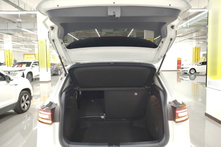 Used Volkswagen Tharu 2025 New Sharp 300TSI Ambitious Edition
