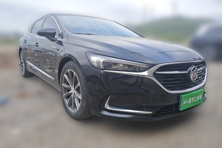 Used Buick LaCrosse 2022 652T Luxury Version Front Right 45 Deg