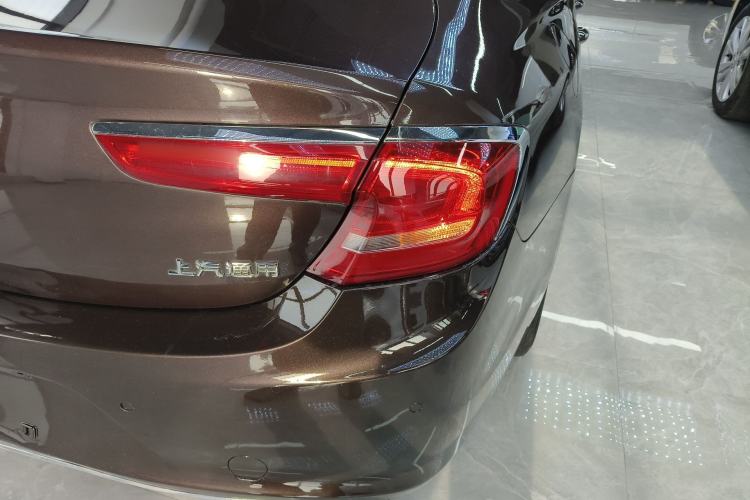 Used Buick LaCrosse 2018 20T Elite Edition Right Rear Taillight