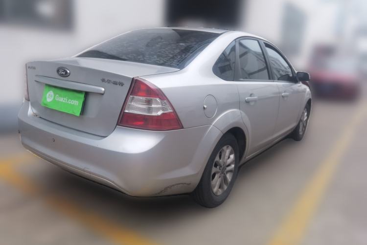 Used Ford Focus 2013 Sedan Classic 1.8L Automatic Base Model
