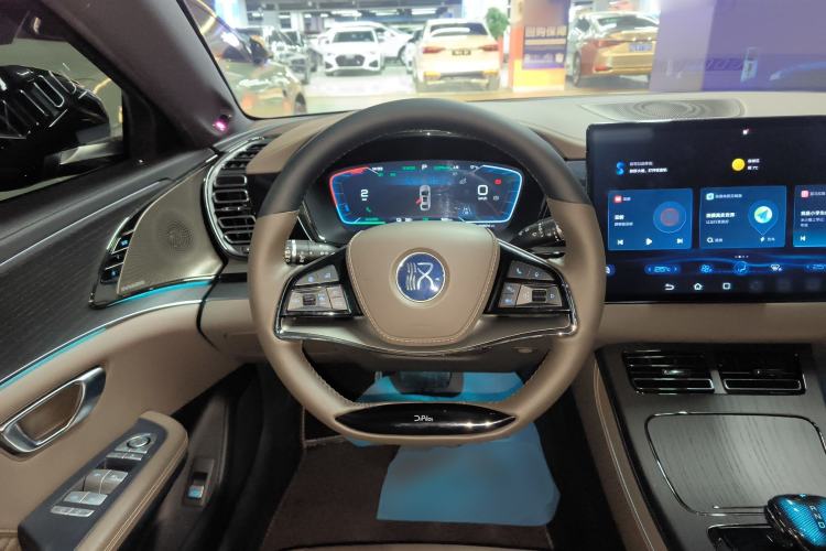 Used BYD Han 2022 EV Genesis Edition 610KM All-Wheel Drive Premium Model
