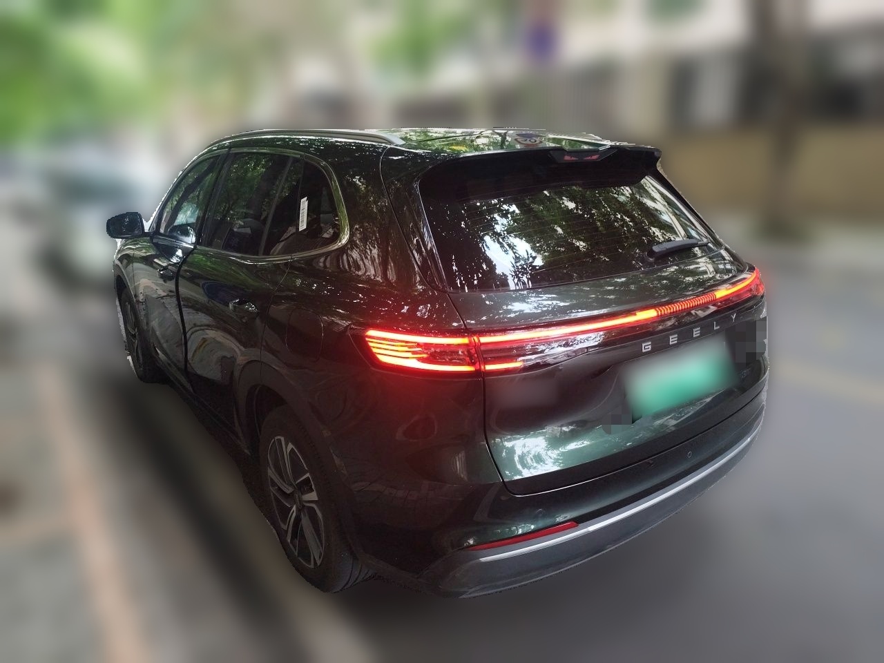 Geely Galaxy Xingjian 7 EM-i 2025 120km Exploration+ Version — снимка 4