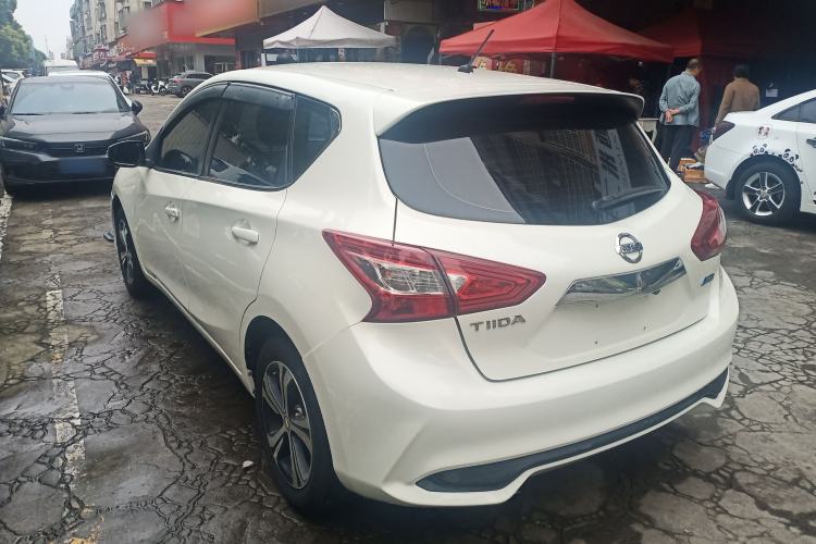 Used Nissan Tiida 2016 1.6L CVT Smart Drive Edition Rear Left 45 Deg