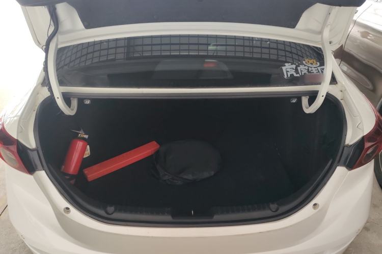 Used Mazda Mazda 3 Axela 2017 Sedan 1.5L Automatic Comfort Model Emission Standard China V
