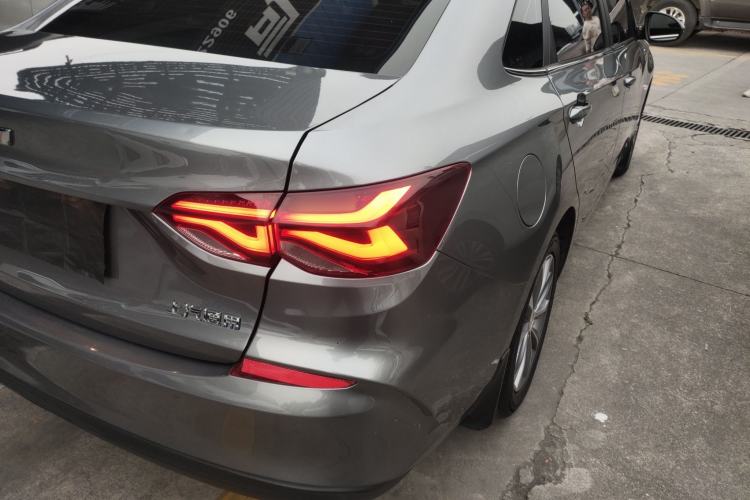 Used Chevrolet Monza 2022 320 Automatic Enjoyment Sunroof Version
