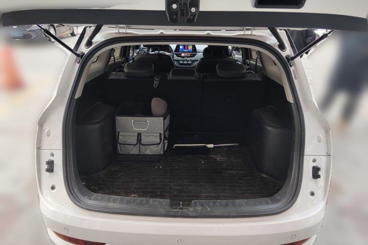 Used Baojun 310W 2018 1.5L Automatic Luxury Version China V