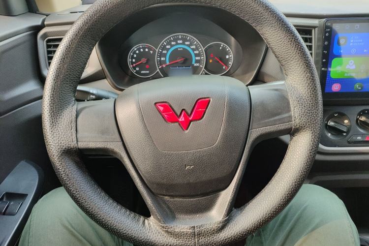 Used Wuling Hongguang V 2022 1.5L Enjoy Edition Electric-Powered LAR